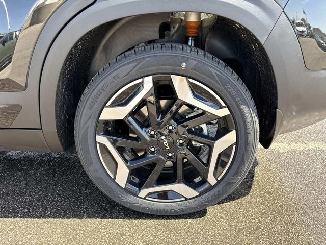 New 2026 Fusion Black Kia SX image 28
