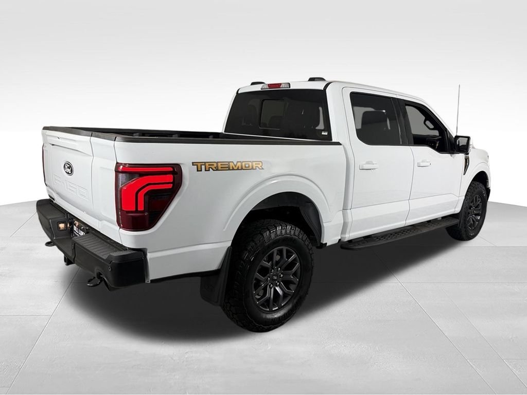 Used 2025 Oxford White Ford Tremor image 7