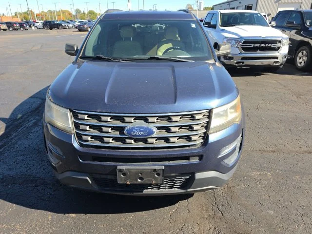 Used 2017 Blue Ford Base image 8
