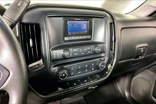 Used 2014 White Chevrolet Work Truck image 11