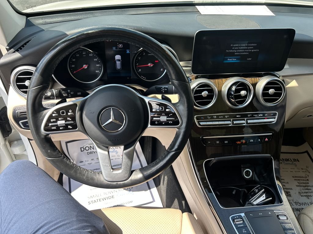 Used 2021 White Mercedes-Benz GLC 300 image 16