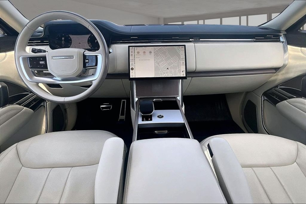 Certified Used 2024 Ostuni Pearl White Metallic Land Rover Autobiography image 14