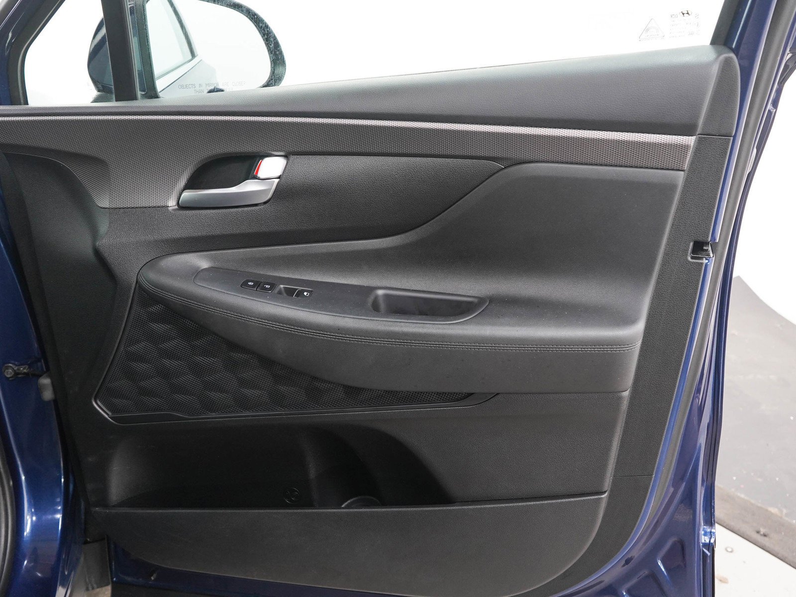 2020 Hyundai Santa Fe SE - Photo 12