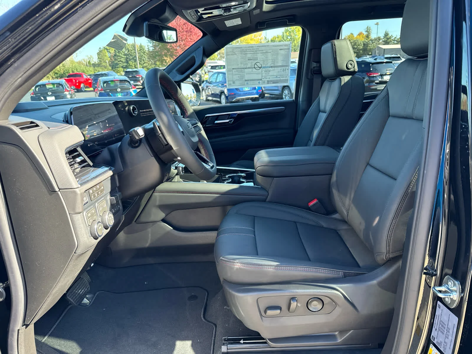 2027 Chevrolet Suburban RST - Photo 22