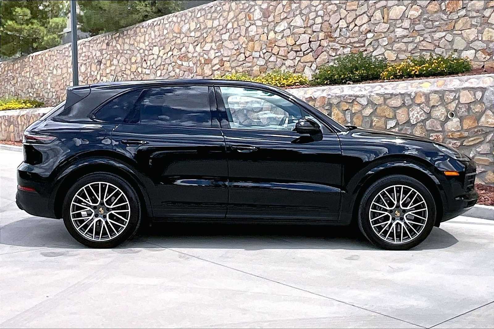 Used 2023 Chromite Black Metallic Porsche Platinum Edition image 8