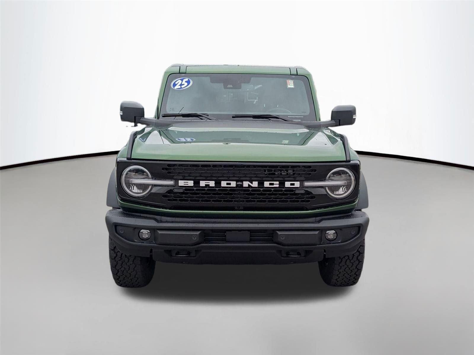 New 2025 Eruption Green Metallic Ford Outer Banks® image 4