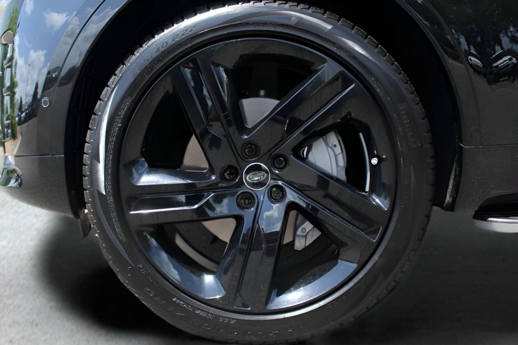 2025 Land Rover Discovery Dynamic SE - Photo 27