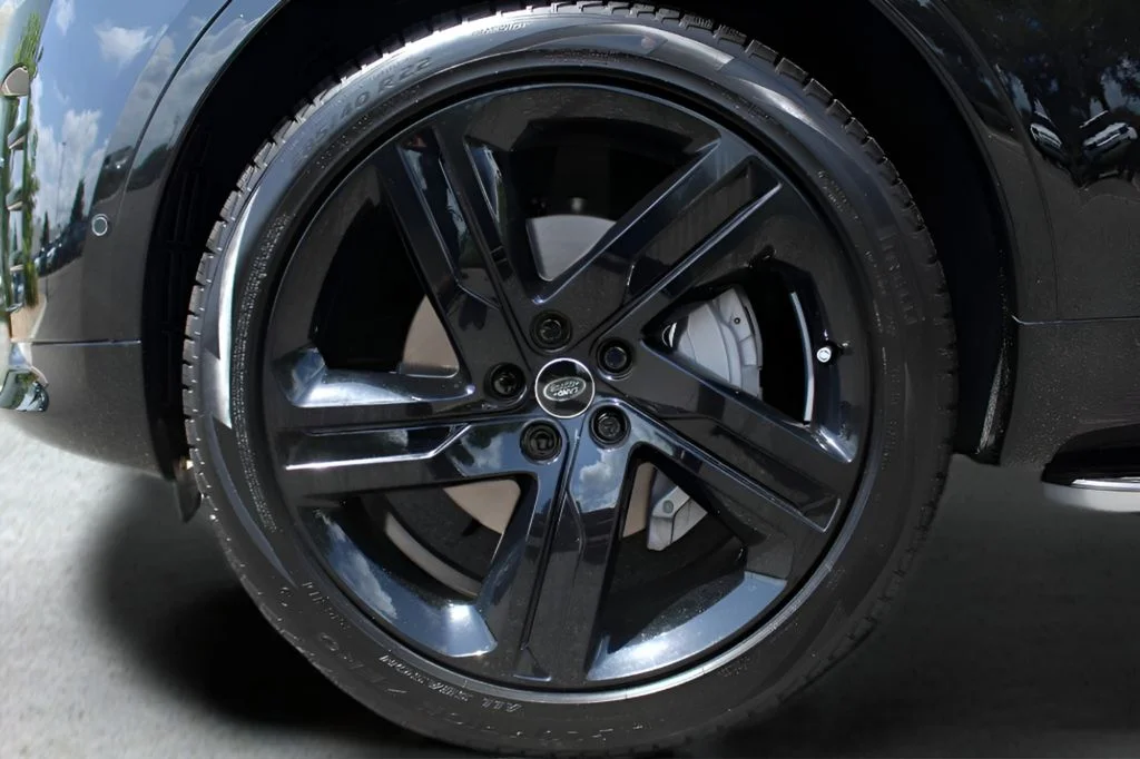 2025 Land Rover Discovery Dynamic SE - Photo 27
