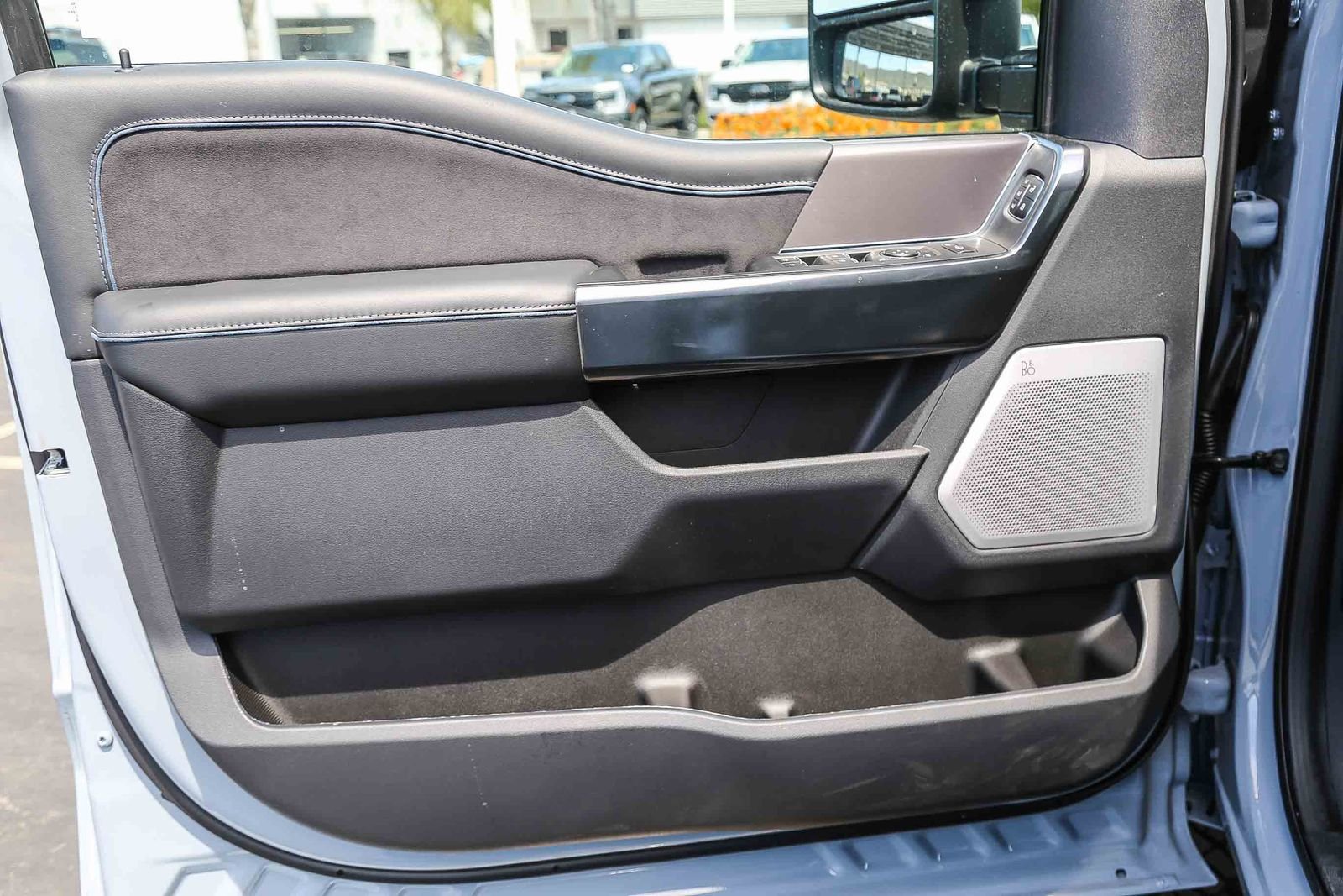 New 2026 Glacier Gray Metallic Tri-Coat Ford F-250® Platinum® image 24