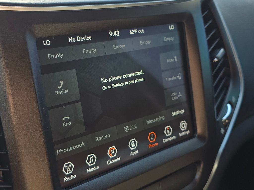 Used 2017 Brown Jeep Limited image 31