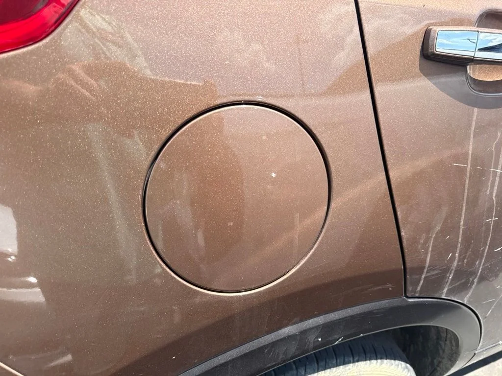 Used 2016  Buick Convenience image 22