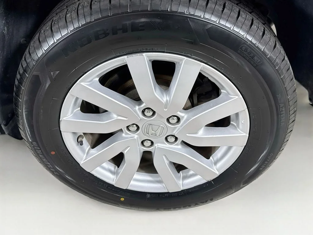 Certified Used 2019 Red Honda LX image 41