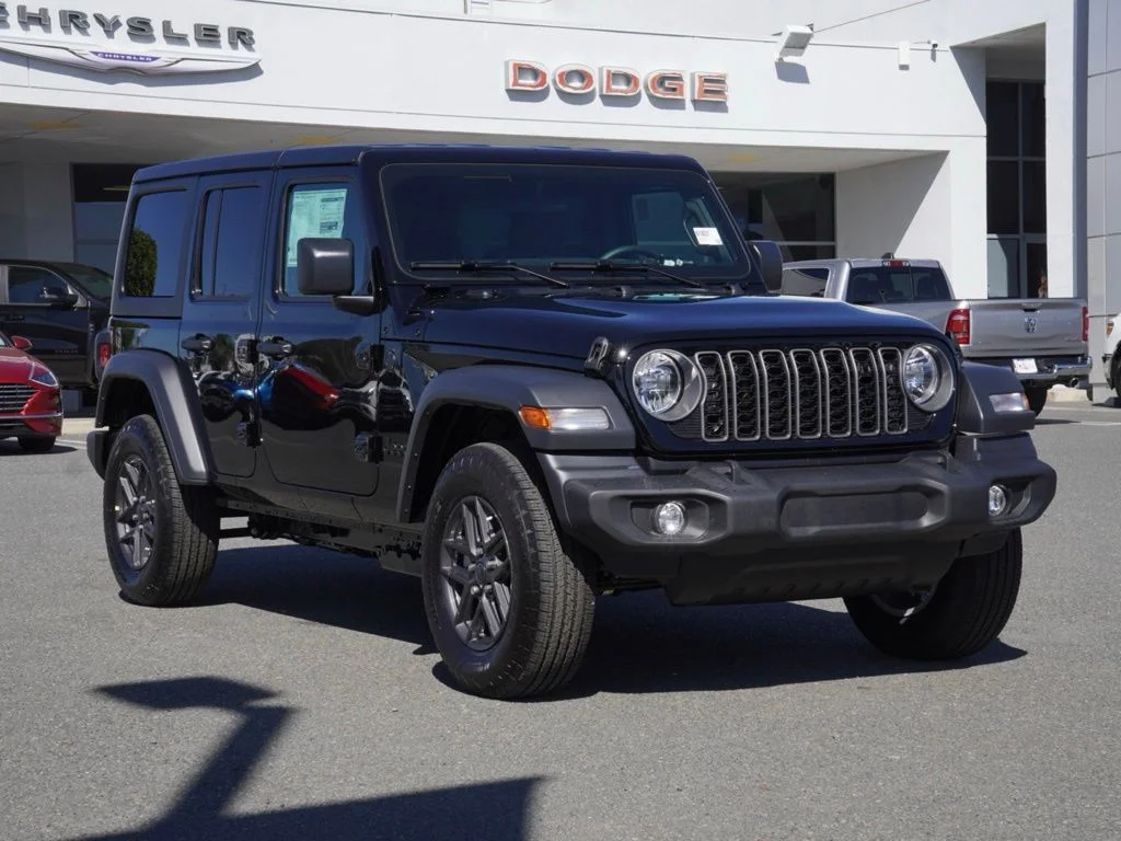 New 2026 Black Clear-Coat Exterior Paint Jeep Sport image 1