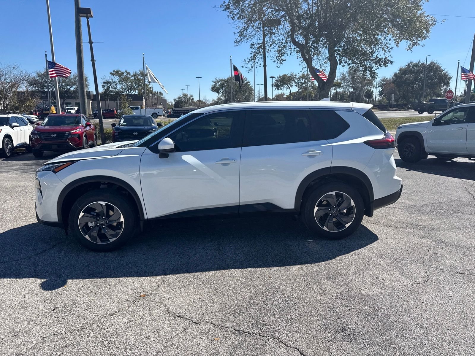 New 2026 Nissan Rogue SV 4D Sport Utility