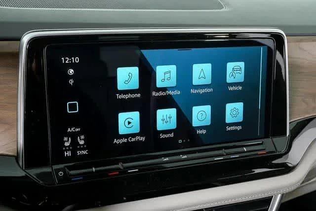 2026 Volkswagen Atlas SE - Photo 16