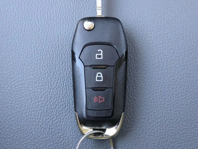 New 2026 Oxford White Ford XL image 24