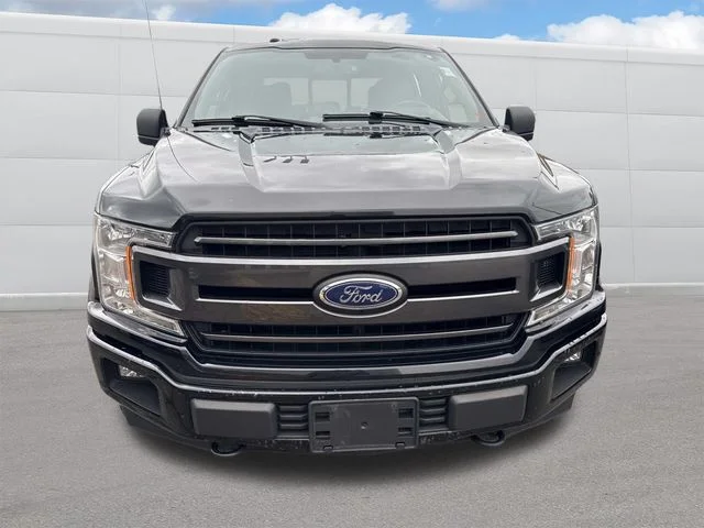 Used 2018 Black Ford XLT image 9