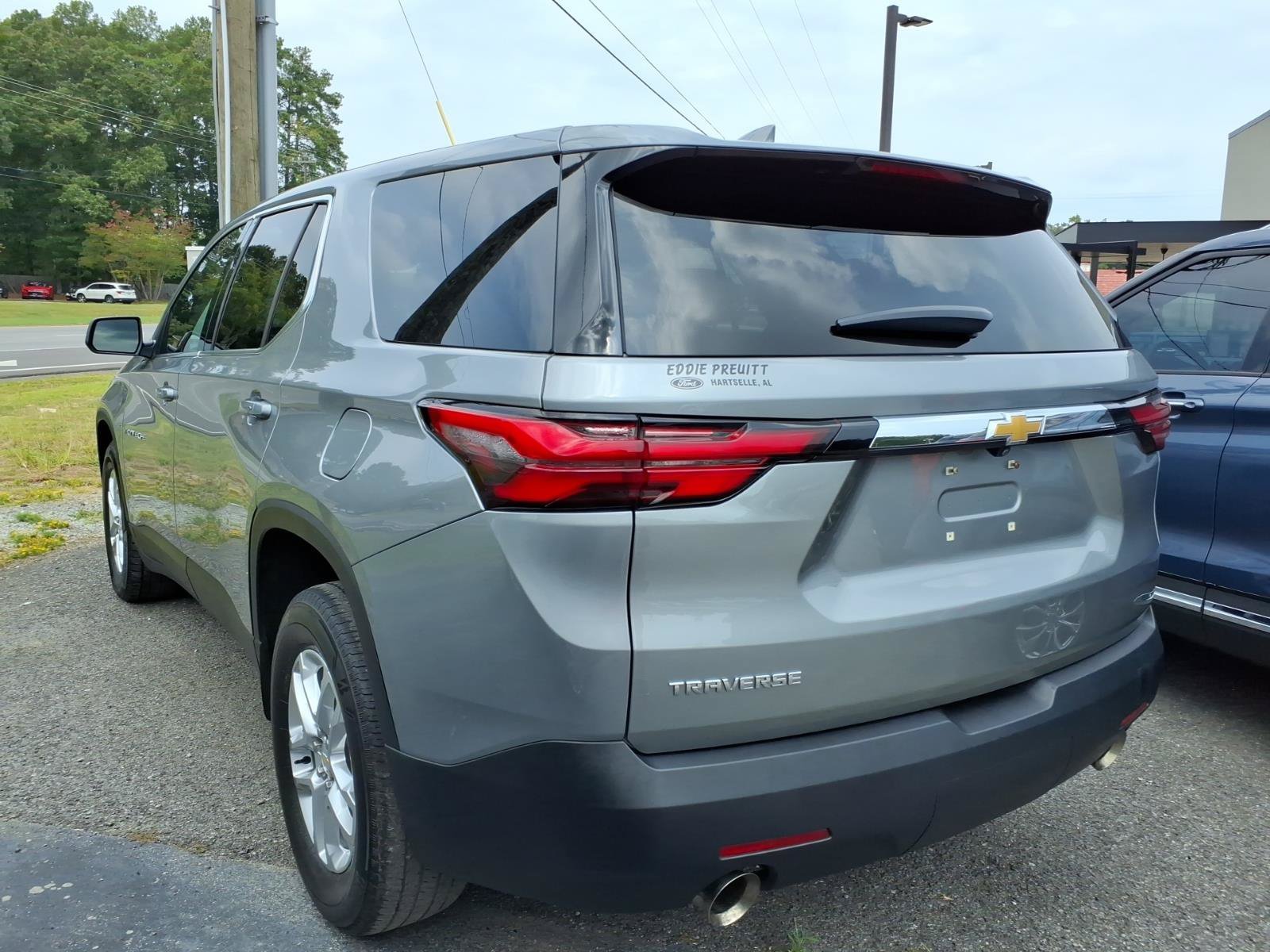Used 2023 Gray Chevrolet LS image 3