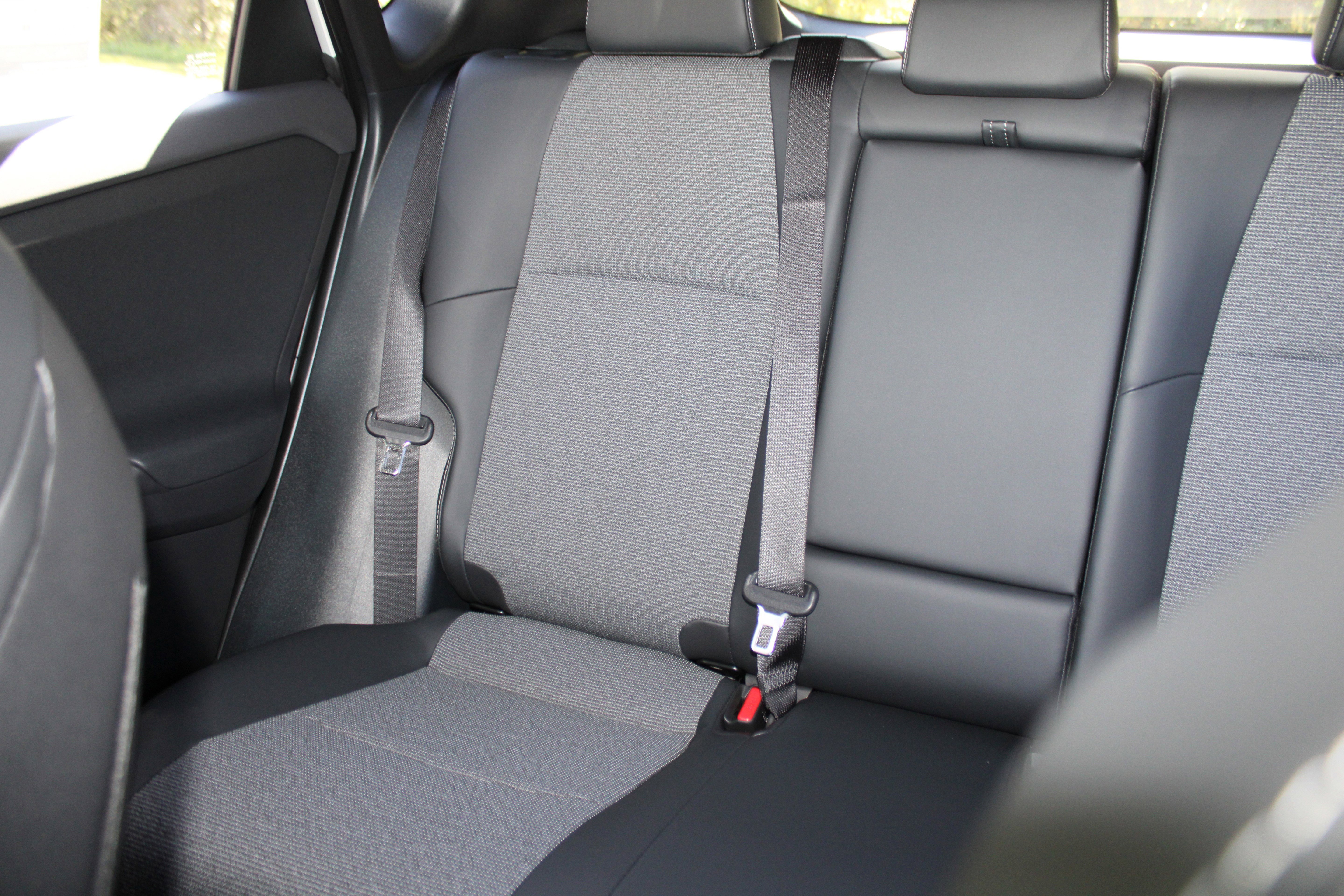 2026 Toyota bZ XLE - Photo 26