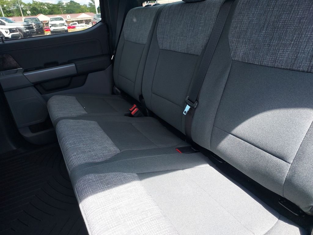 Used 2023 Gray Ford XLT image 28