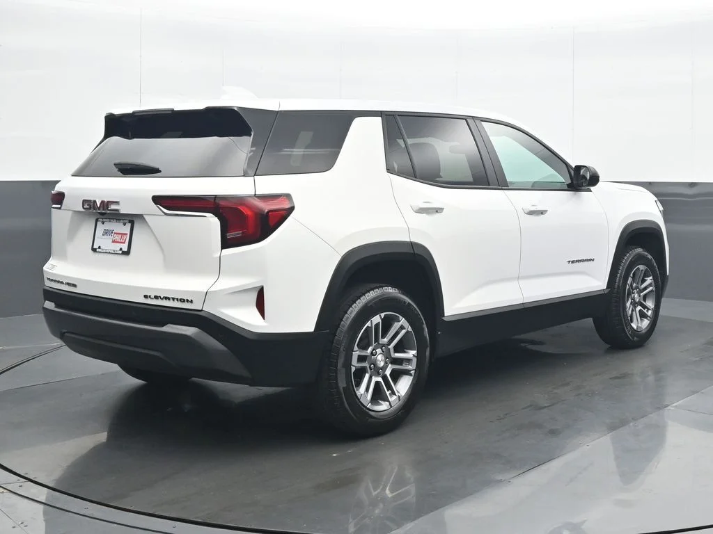 Used 2026 White GMC Elevation image 6