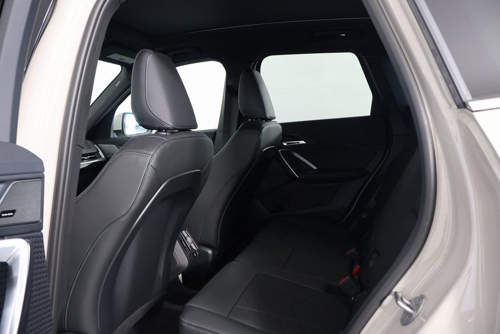 New 2027 Dune Grey Metallic BMW xDrive28i image 6
