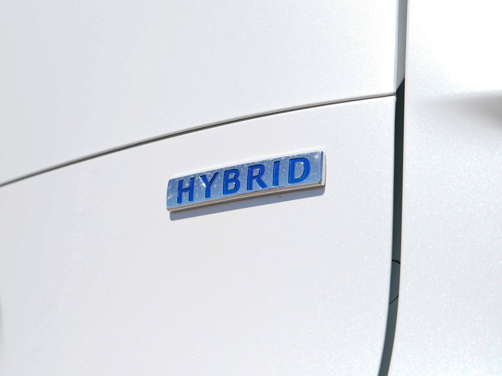 New 2026 Wind Chill Pearl Mazda Premium image 10