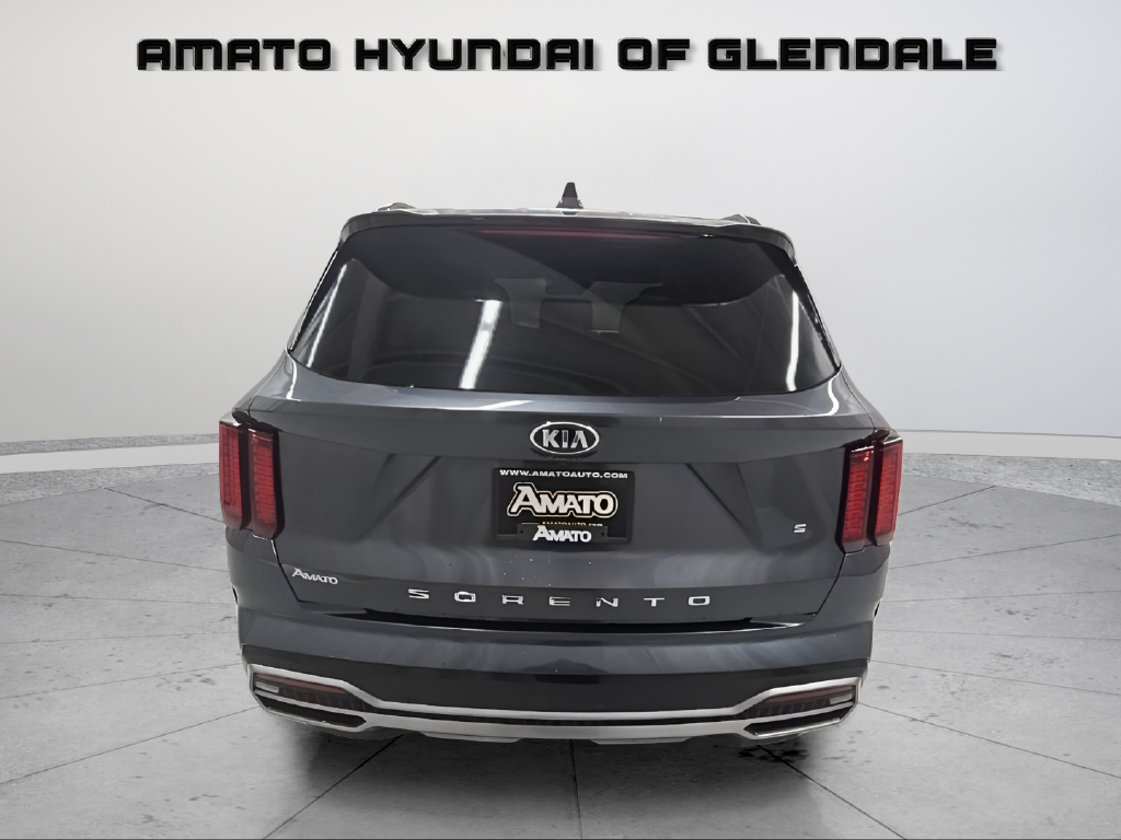 Used 2021 Gray Kia S image 12