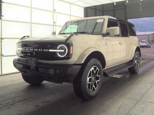 Used 2025 Desert Sand Ford Outer Banks image 2