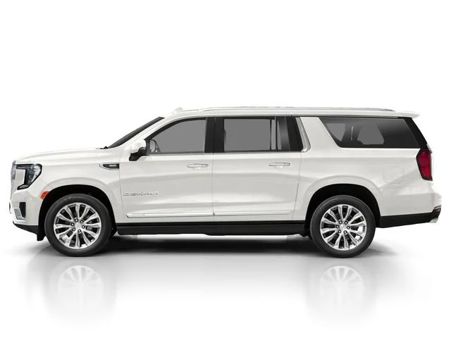 Used 2022 WHITE FROST TRICOAT GMC Denali image 3