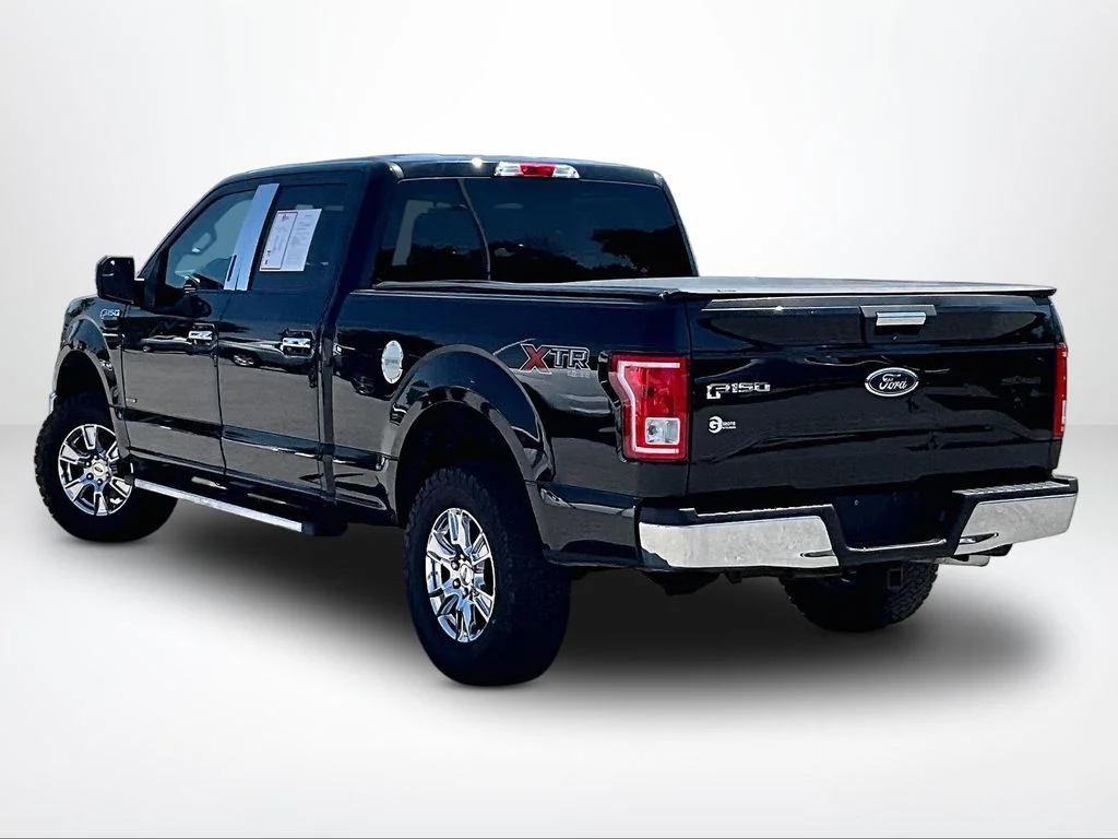Used 2017 Black Ford XLT image 14