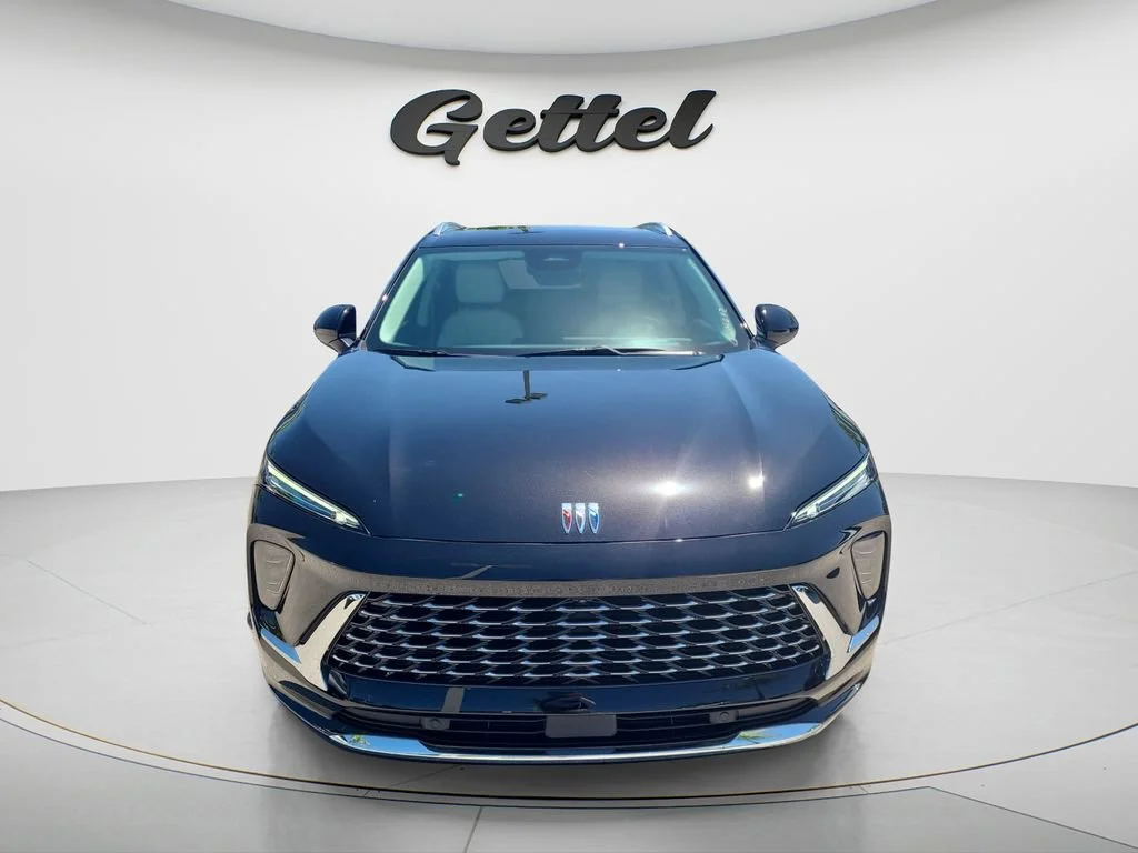 New 2026 Ebony Twilight Metallic Buick Avenir image 2