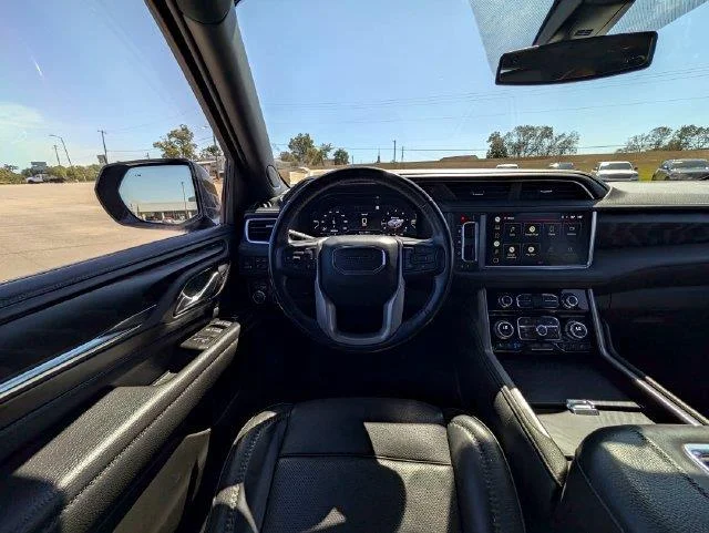 Used 2022 Onyx Black GMC Denali image 12