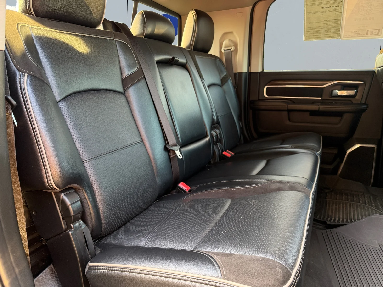Used 2023 Granite Crystal Metallic Clearcoat Ram Laramie image 18