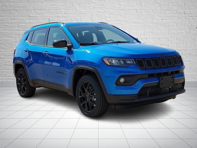 New 2026 Hydro Blue Pearlcoat Jeep Latitude image 6