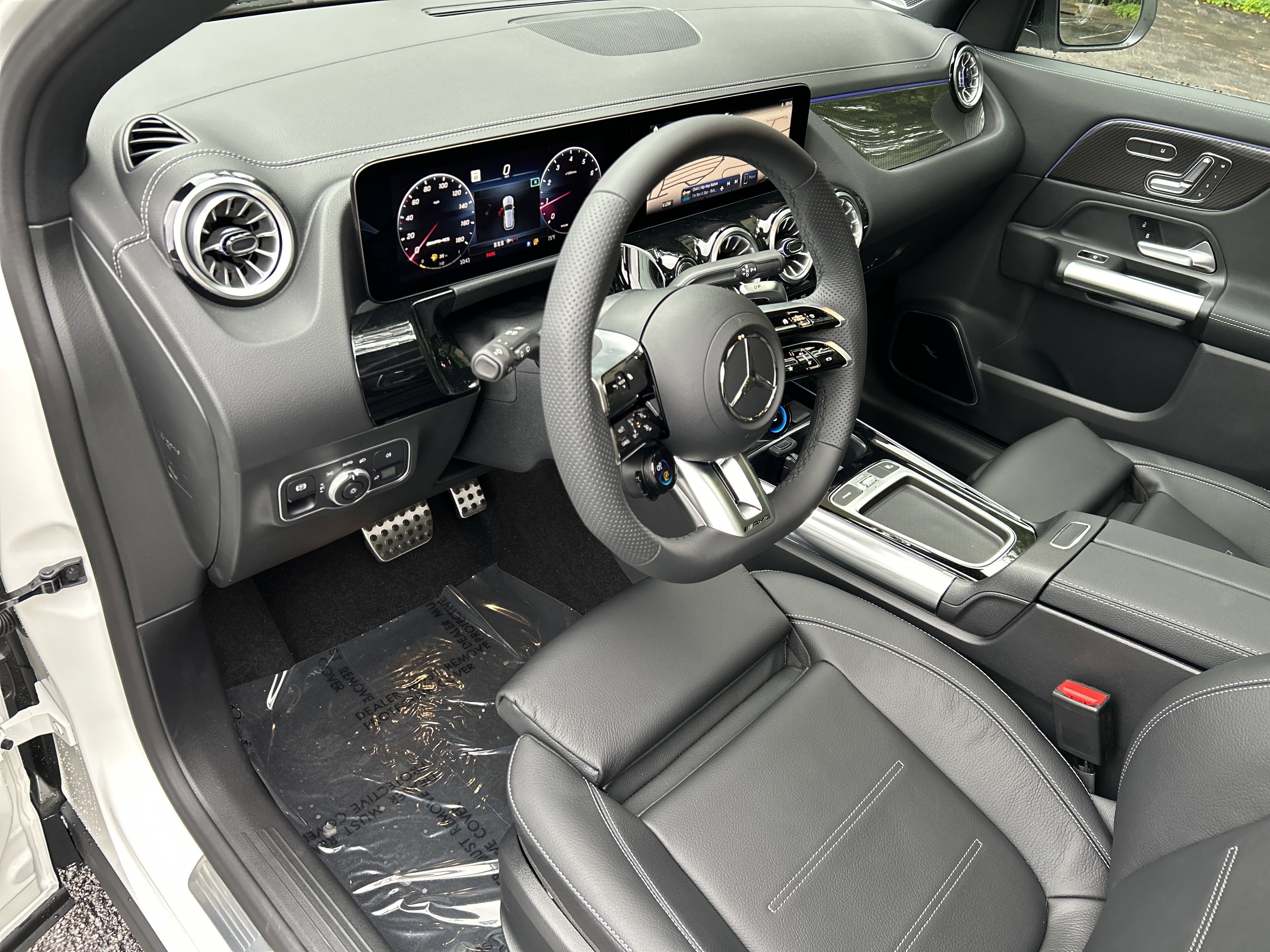 New 2026 Polar White Mercedes-Benz AMG® GLA 35 4MATIC® SUV image 17