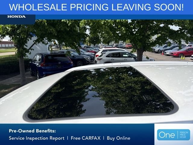 Used 2020 White Pearl Lexus 300h image 16