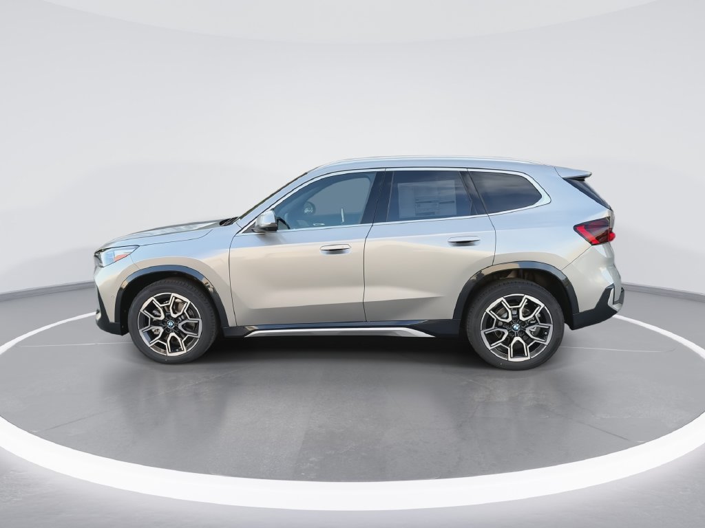 New 2027 Silver BMW xDrive28i image 5