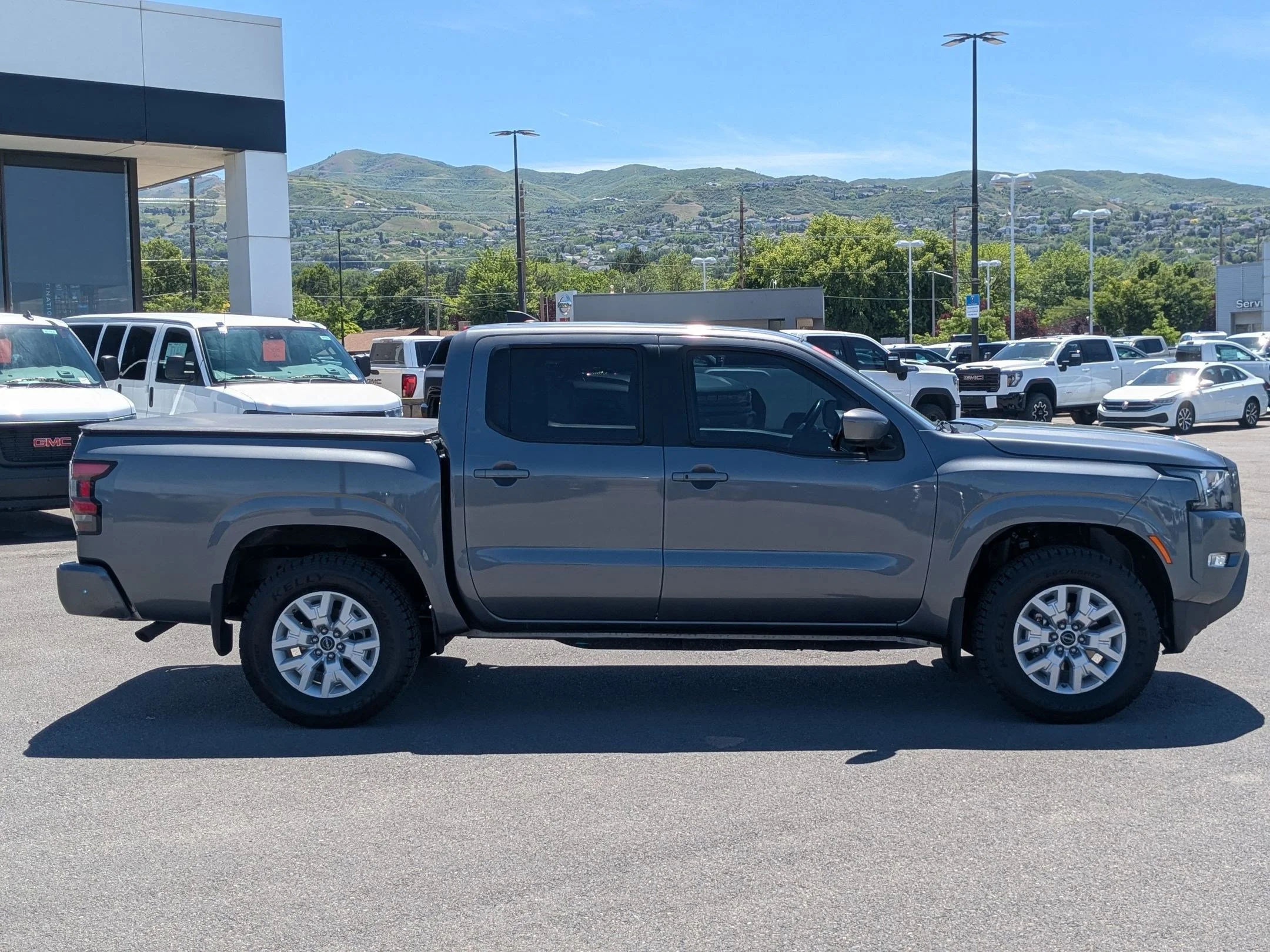 Used 2023 Gun Metallic Nissan SV image 7