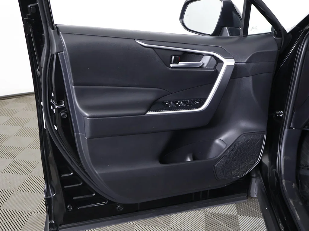 Used 2024 Midnight Black Metallic Toyota XLE image 22
