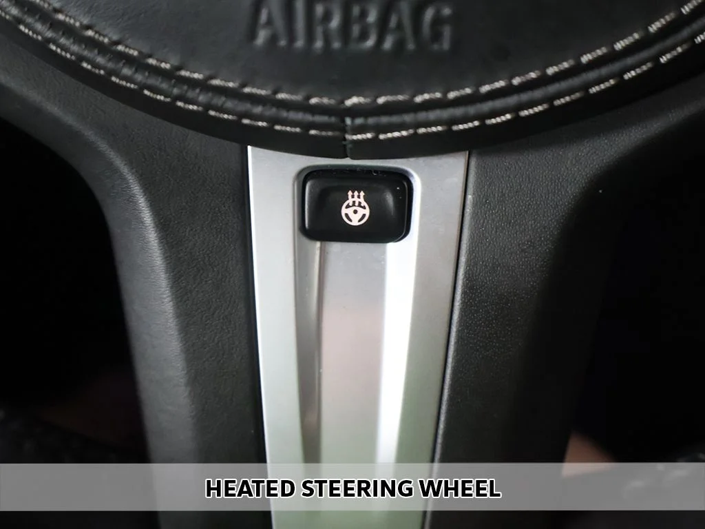 Used 2021 White BMW M50i image 10