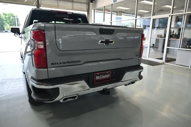 2026 Chevrolet Silverado 1500 LT - Photo 6