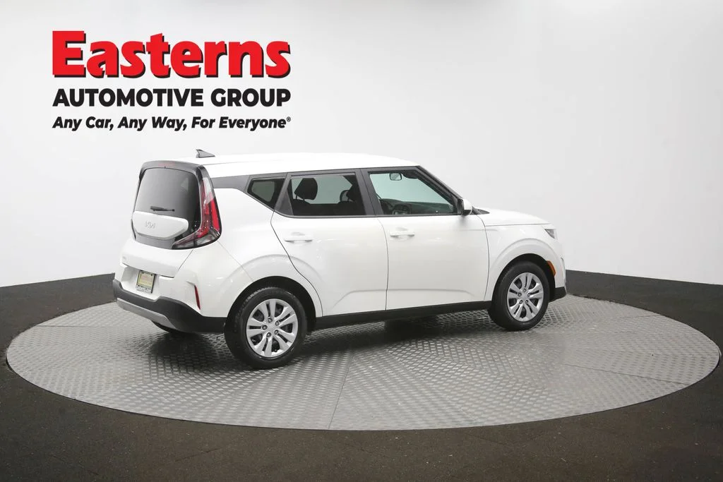 Used 2023 White Kia LX image 41