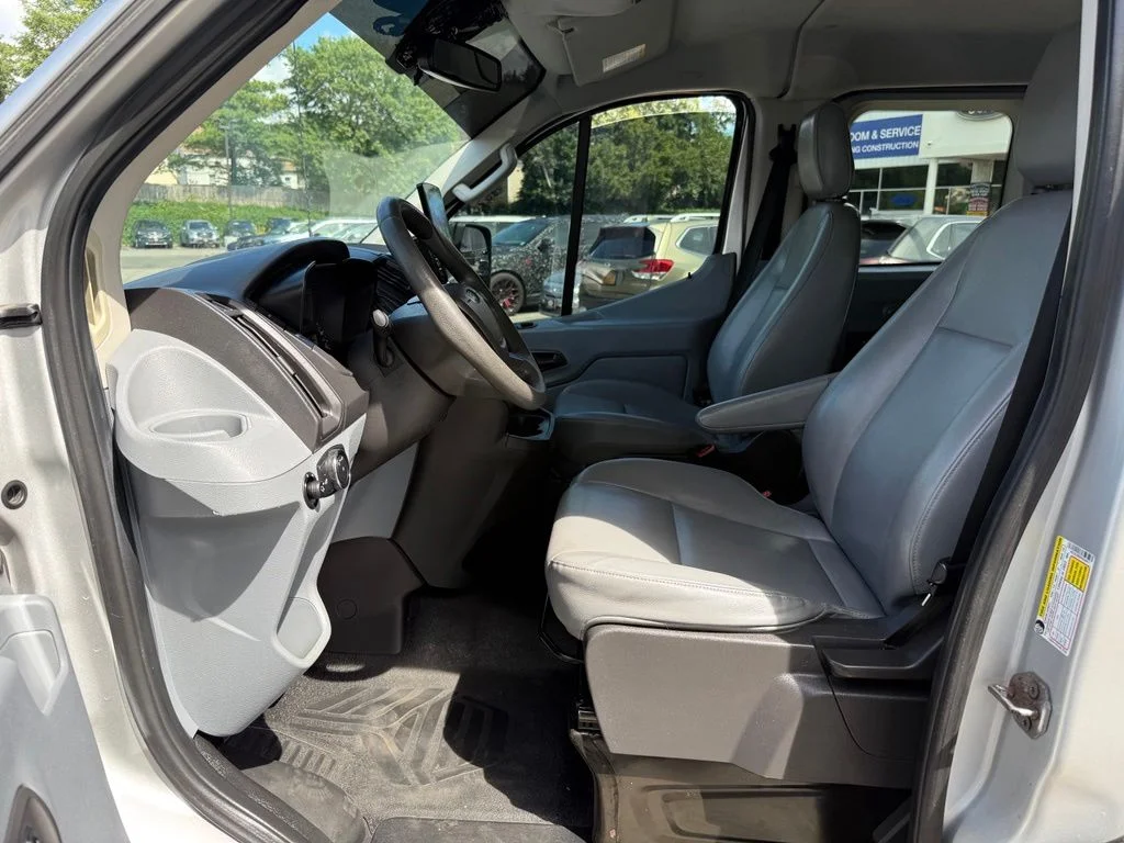 Used 2015 Ingot Silver Metallic Ford XL image 17