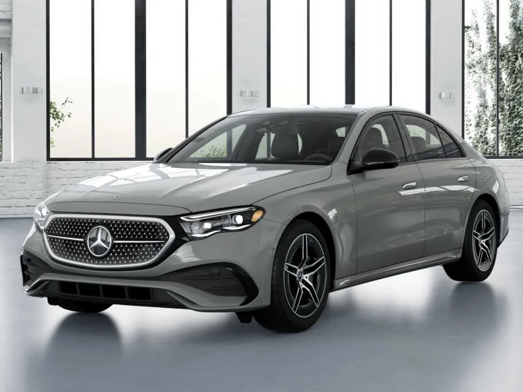 2026 Mercedes-Benz E-Class E450 4MATIC's photo