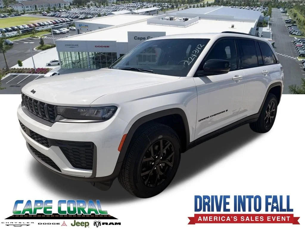 New 2026 Bright White Clear-Coat Exterior Paint Jeep Laredo Altitude image 1