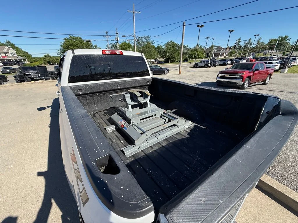 Used 2019 Beige Chevrolet LT image 8