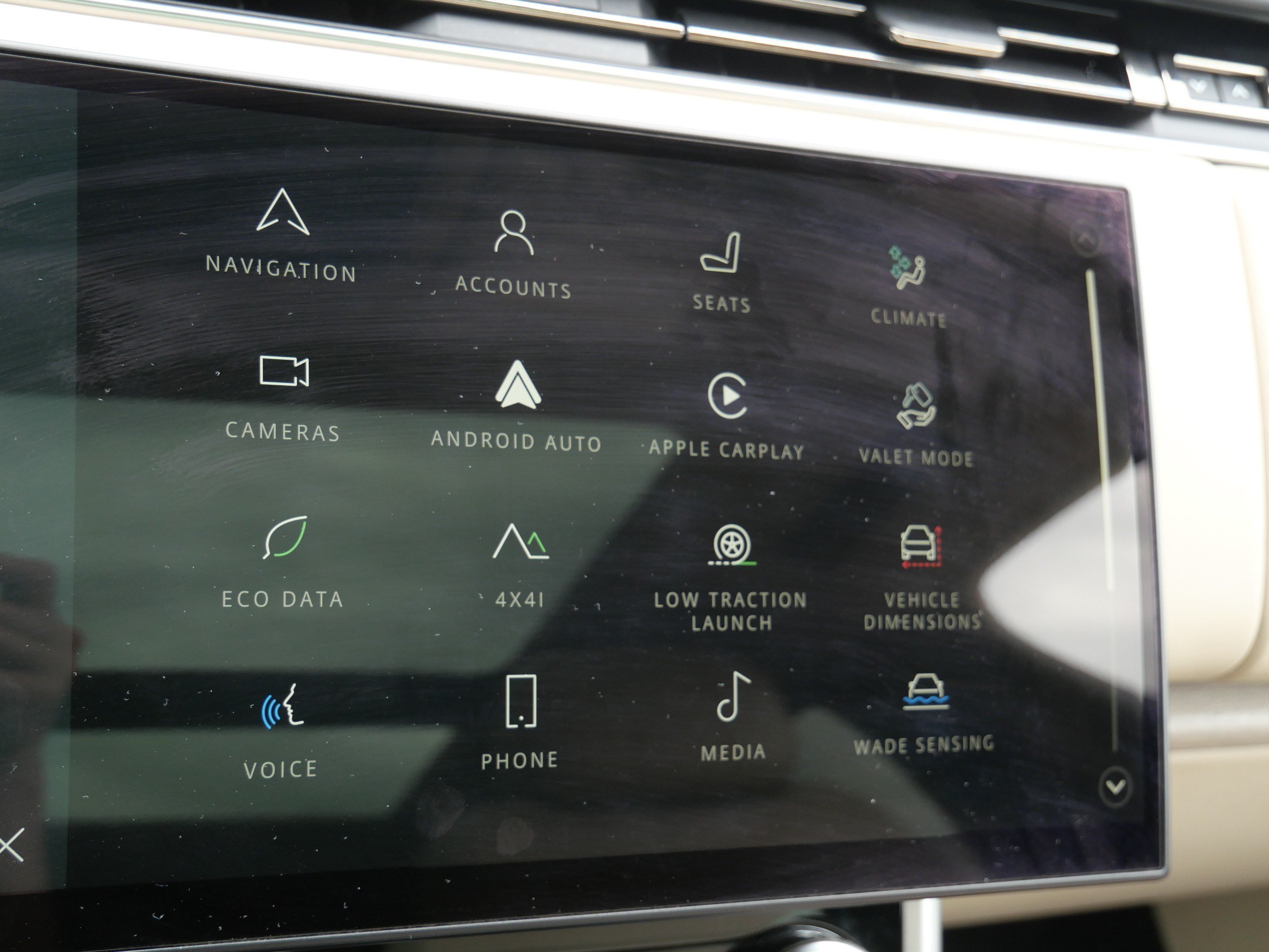 Used 2023 Portofino Blue Metallic Land Rover SE image 30