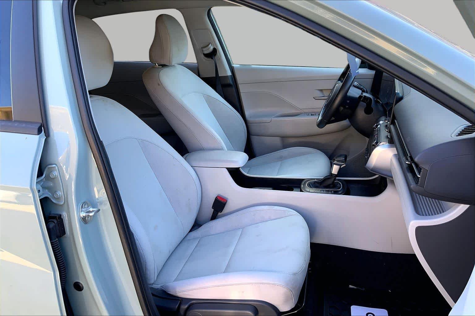 2024 Hyundai Kona SEL - Photo 9