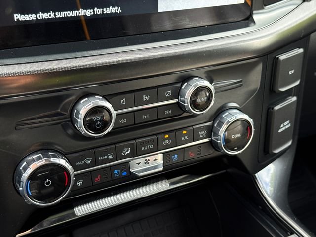 Used 2022 White Ford Tremor image 26